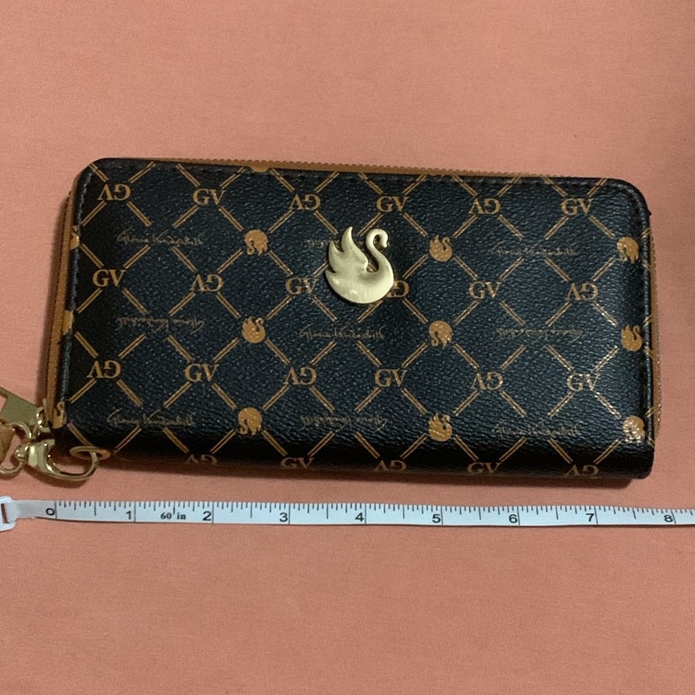 Vintage Gloria Vanderbilt Swan Logo Wallet Like New - Picture 4 of 5